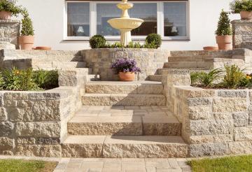 Treppe Naturstein